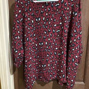 Stylish Red Leopard Print Women's Top
